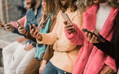 I social sono dannosi come le sigarette? Per il capo della salute pubblica USA, sì