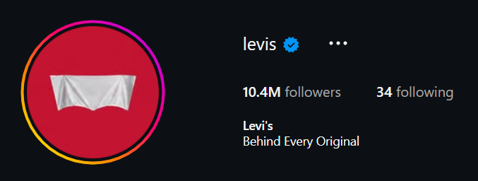 logo levi's coperto da telo bianco per replicare i teli che hanno coperto il logo dal levi's stadium per i mondiali 2026