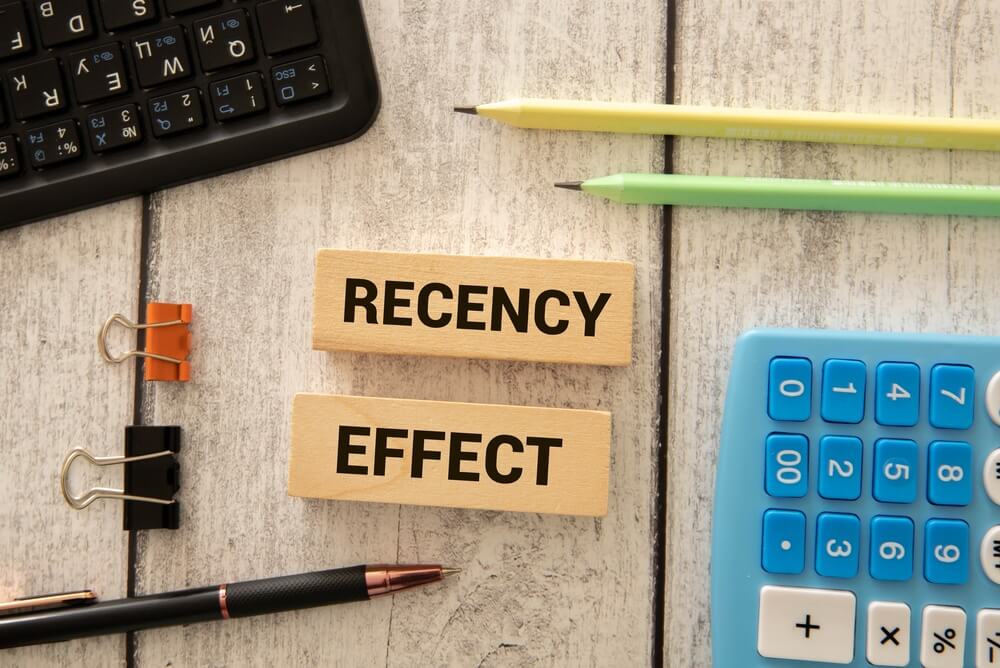 shutterstock_2767634703 rappresentazione di effetto di posizione seriale